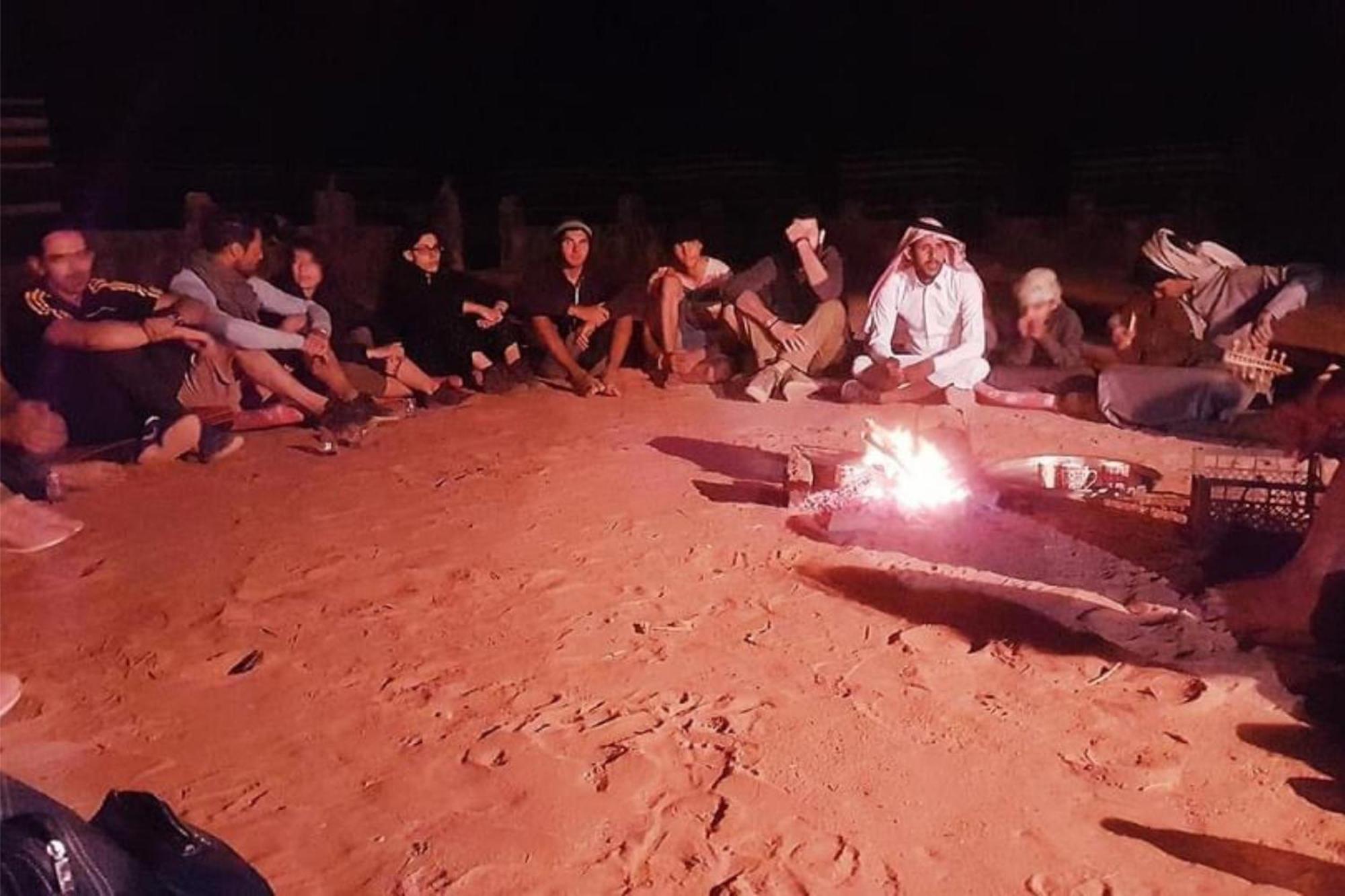 Welcome To Wadi Rum Camp Hotel Bagian luar foto