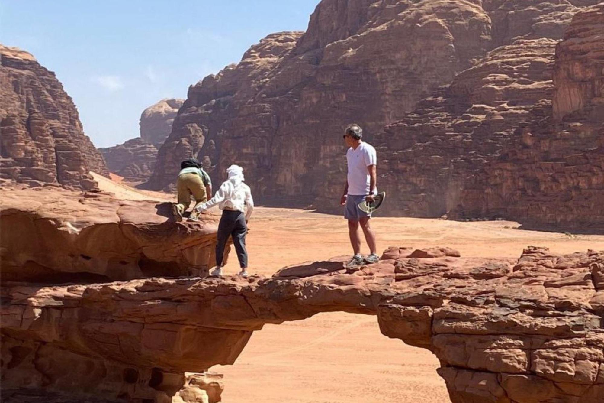 Welcome To Wadi Rum Camp Hotel Bagian luar foto